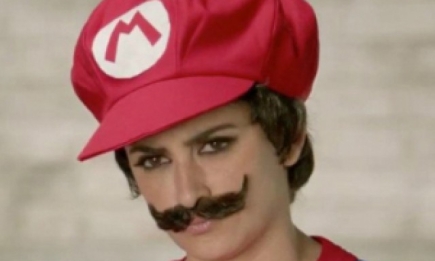 Пенелопа Крус снялась в образе Super Mario. Видео