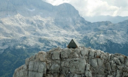В Альпах построили бесплатный мини-отель