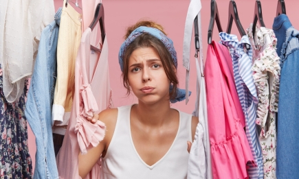 Почему сегодня нельзя ходить в несвежей одежде: главные запреты праздника 19 июля