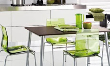 Ультрамодная кухня – невидимые стулья!