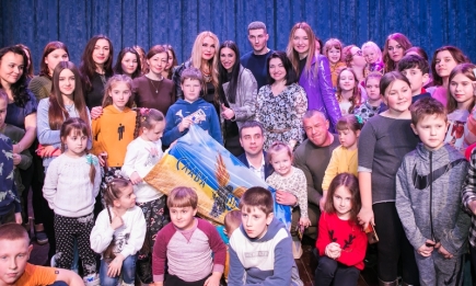 Ольга Сумская, Амадор Лопес, София Егорова и другие звезды провели благотворительный концерт для детей