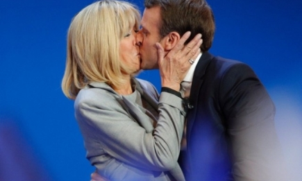 Новоиспеченный президент Франции Эммануэль Макрон осудил сплетни вокруг его отношений с женой, которая на 25 лет старше
