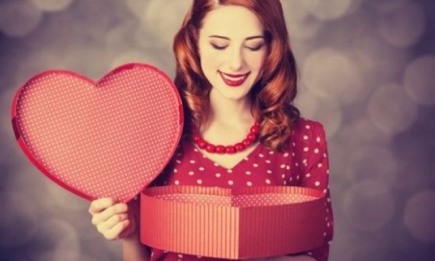Как сделать макияж на День святого Валентина: видео-уроки от блогеров
