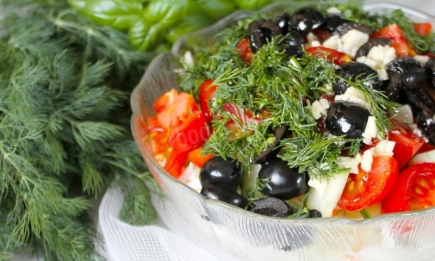 Новогодний шедевр вкуса: салат с кальмаром и рисом к новогоднему столу (РЕЦЕПТ)