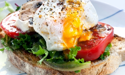 5 самых полезных и вкусных рецептов завтрака из яиц