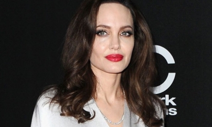"Бойкий разум —  это сексуально": Анджелина Джоли откровенно о внешности и воспитании детей