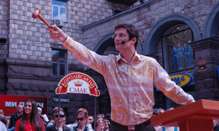 "Караоке на майдане" возвращается: Игорь Кондратюк рассказал, когда и где пройдут первые съемки