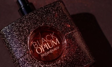 Будете пахнуть, как все: популярные духи, которые есть у каждой второй