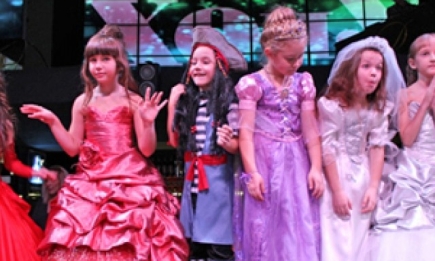 В Киеве открыли «Фабрику детского счастья»