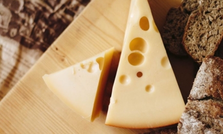 На что смотреть, чтобы выявить подделку: как на самом деле нужно выбирать сыр