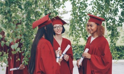 Як підтвердити український диплом у Польщі та працювати за фахом