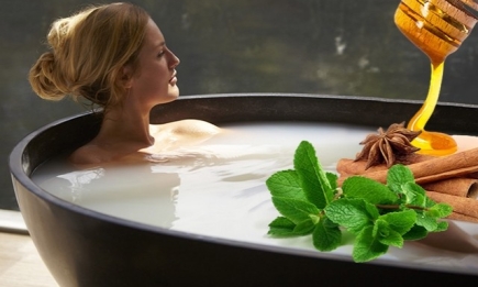 Что добавлять в ванну, чтобы сделать процедуру полезной: 6 рецептов для красоты и здоровья