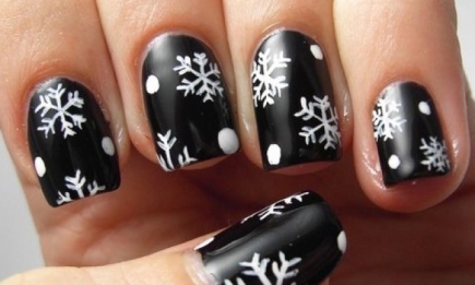 Маникюр со снежинками: 45 лучших идей модного дизайна ногтей + как нарисовать в домашних условиях (фото, видео)