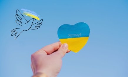 Готуємося до свята: як зробити прапор України з дитиною. Найпростіші майстер-класи для різного віку (ВІДЕО)