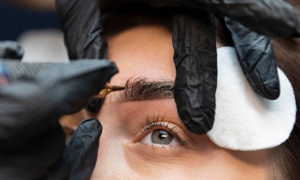 Перманентный макияж бровей: популярные техники, особенности процедуры и результат