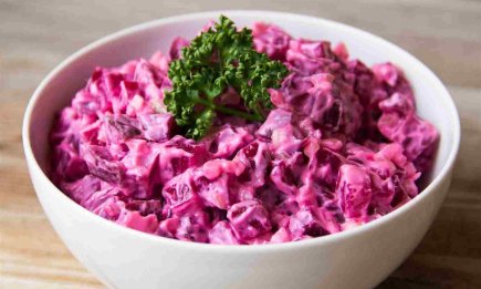 Этот "витаминный" салат осенью заменит вам обеды и ужины: сытно и просто (ВИДЕО)