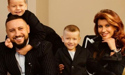 Семья воссоединилась! Дмитрий Монатик показался вместе с сыновьями, вернувшимися в Украину (ФОТО)