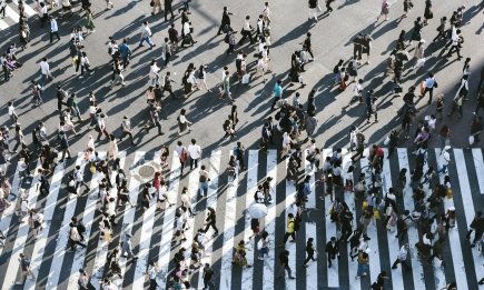 Співвідношення чоловіків і жінок після війни: що чекає на Україну за прогнозами демографів