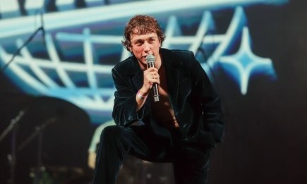 Квартиру відомого співака "обнесли" злочинці: Brykulets розсекретив, що забрали грабіжники