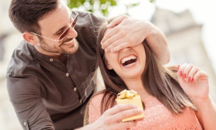 "Счастливая семья даже после долгих лет брака":  психолог рассказала, что поможет восстановить и укрепить брак