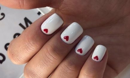 Трендовый минимализм, который никогда не надоедает: как выглядят стильные сердечки на ногтях (ФОТО)