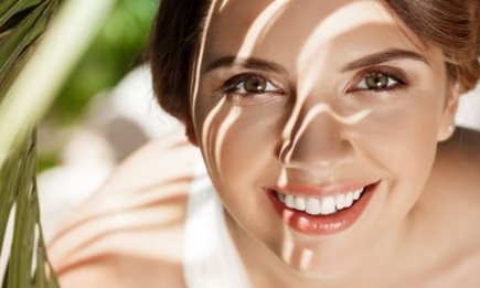 Летний релакс для кожи лица: секреты ухода от дерматолога Мельник