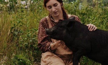 Спит на диване и кусает незваных гостей: на Буковине нашли самое необычное домашнее животное