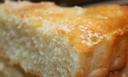 Смачні традиції від ТМ «Слов’яночка»: пиріг на кефірі та сирна запіканка