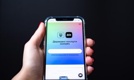 Государственные сервисы без очередей: искусственный интеллект в Дие закрывает 90% запросов
