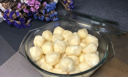 Лучше, чем сырники и вареники: рецепт лучшего ленивого завтрака (ВИДЕО)