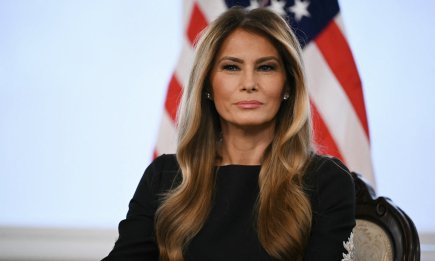 5 скандальных образов Мелании Трамп, которыми она тайно "троллила" мужа и мир (ФОТО)