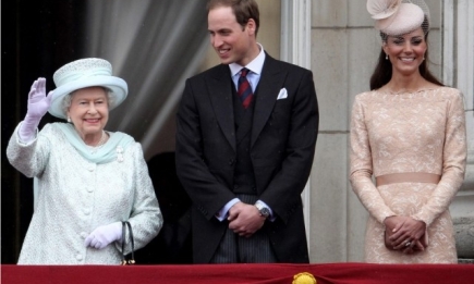 СМИ: Елизавета II планирует передать трон принцу Уильяму и Кейт Миддлтон