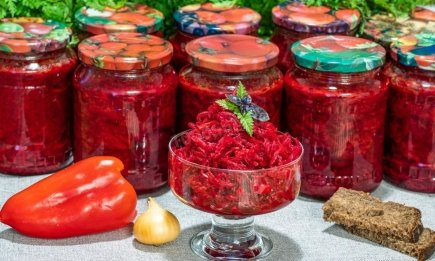 В каждой такой баночке – целая кастрюля борща: рецепт фантастически вкусной заправки