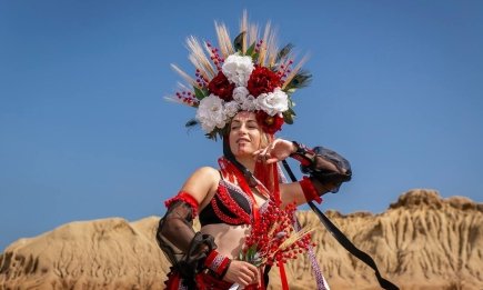 Ольга Шовкова: українська хореографиня, перформерка та авторка напрямку Ukrainian Tribal Fusion, яка популяризує українську культуру у США