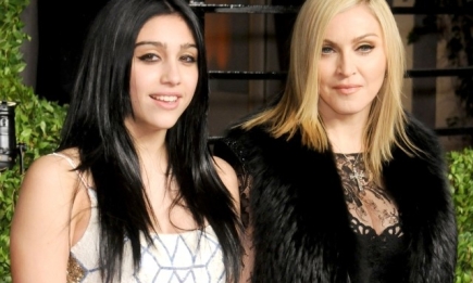 Дочку Мадонны раскритиковали за волосатые подмышки (ФОТО)