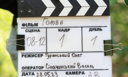 Попытка возродить жанр ситкома в Украине? Новый канал анонсировал выход сериала "Голова"
