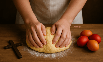 Щоб тісто піднялося, а в хаті був мир і спокій: яку молитву треба читати перед випіканням паски