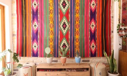 Килим на стіні повертається — як перетворити старий декор на стильний арт-об’єкт