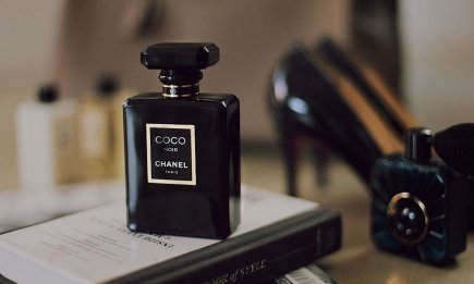 5 духов, которые носят жены миллионеров: не трендовые, но по-настоящему дорогие ароматы