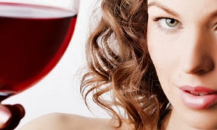 Женский алкоголизм: причины и способы борьбы