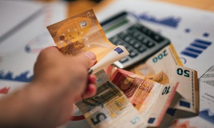 Минимальная зарплата в Украине – самая низкая в Европе: сколько платят в Польше, Германии и других странах