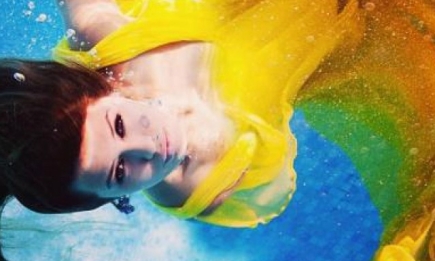 Виктория Боня снялась в фотосессии под водой