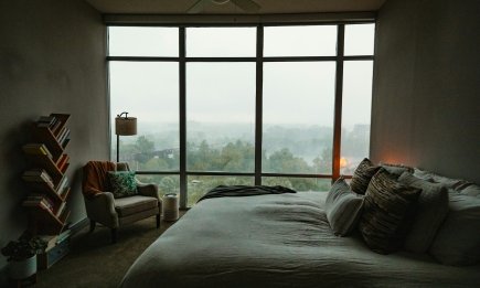 Феншуй в спальне: как правильно расположить кровать и выбрать цвета, чтобы лучше спать