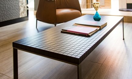 Прощай, неудобный журнальный столик: как правильно выбрать модель для гостиной