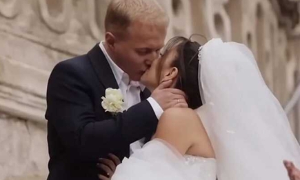 Після розкішного весілля у Львові, експрокурору Ільницькому намагалися вручити повістку