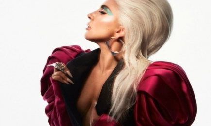 "Никогда не считала себя красивой": Леди Гага снялась в провокационных образах для обложки глянца (ФОТО)