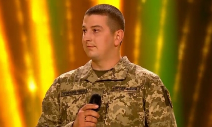 Украинский военный поразил проникновенным исполнением песни "Києве мій" на сцене "Голосу країни-13" (ВИДЕО)