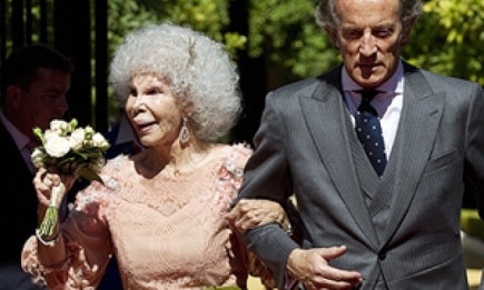 85-летняя герцогиня Альба вышла замуж