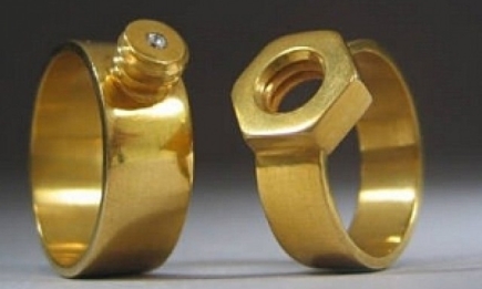 Что делать с кольцами, когда распался брак?