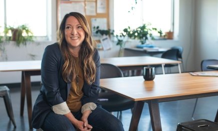 Сколько минимально зарабатывает директор школы в Украине: реальные суммы и перспективы на 2026 год